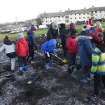 137-Children-Digging-Holes_slider_Nov2021_Credit_Edinburgh_City_Council